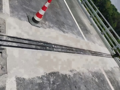 东兴伸缩缝更换后浇筑材料快速结构修补料速砼的产品特点及施工流程​